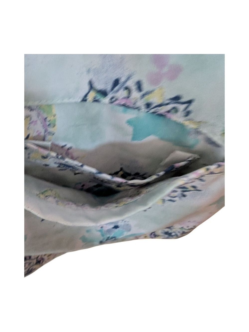 Healing Hands Ivy Watercolor Medallion Print Scrubs Top Size S Two Way Stretch - Picture 6 of 11